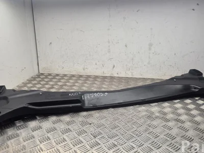 BMW 51717429612 X2 (F39) 2020 Wiper Trim - Image 1