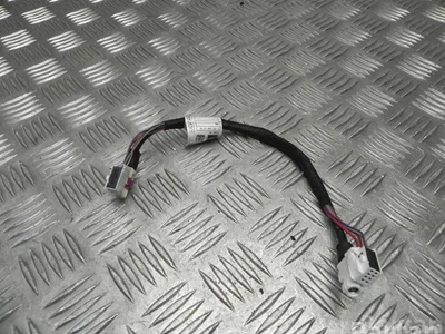 Mercedes-Benz A 167 540 13 20 / A1675401320 GLE (W167) (2019 ...) 2019 Harnais pour intérieur - Image 1