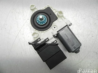 Volkswagen 5N0 959 704 B / 5N0959704B TIGUAN (5N_) 2009 Moteur de lève-vitre Right Rear - Image 1