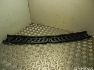 Mercedes-Benz A 167 880 80 00 / A1678808000 GLE (W167) (2019 ...) 2019 Support pour pare-chocs