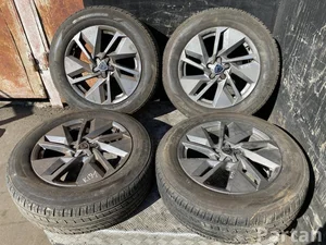 Peugeot 9844304380 408 (P54) 2023 Alufelgen Satz 5x108  R17 EJ 7.0 ET42