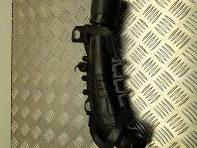 Mazda 3J04D 6 Estate (GJ, GL) 2013 Prise d'air / Conduit d'air d'admission - Image 1