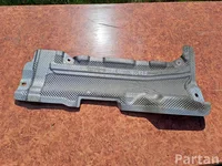 Mercedes-Benz A2056820471 C-CLASS (W205) 2015 Hitzeschild