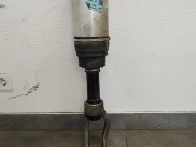 Land Rover L8A2-3C286-AA, L8A2-18045-DA, GX73-3462-AD / L8A23C286AA, L8A218045DA, GX733462AD RANGE ROVER VELAR (L560) 2021 amortizatorius su pneumatine spyruokle dešinė priekis - Nuotrauka 1