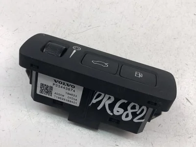 Volvo 31443874 XC40 2021 Botón del maletero - Imagen 1