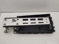 Aston Martin HY53-045B38-AC, HY53-045L90-AC / HY53045B38AC, HY53045L90AC DB11 (AM5) 2019 Accoudoir