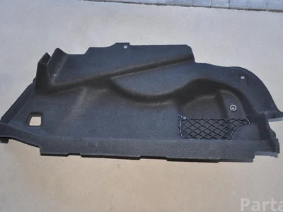 Volvo S90 II 2018 Rembourrage de coffre - Image 1