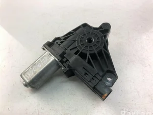 Mercedes-Benz A2469063200 B-CLASS (W246, W242) 2015 Motor para subida de ventanas