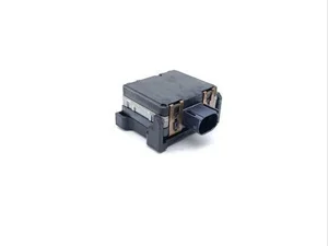 Aston Martin A0009055211, 0203302447 DBX 2021 Sterownik automatycznego utrzymywania dystansu i radar