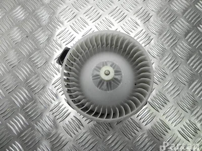 Toyota AV1261 YARIS (_P13_) 2016 Ventilateur d'intérieur - Image 1