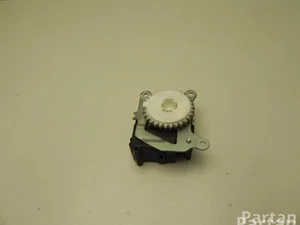 Toyota 063800-1100, 06J 6580 / 0638001100, 06J6580 RAV 4 III (_A3_) 2008 Moteur de réglage pour volet de régulation