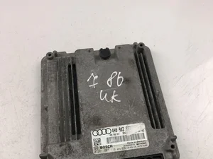 Audi 4H0907557; 0261S07116 / 4H0907557, 0261S07116 A8 (4H_) 2014 Unidad de control del motor