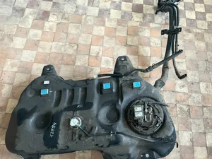 Hyundai 31110N7000, 33040N9100, 31171N7000 Tucson (NX4) 2022 Réservoir de carburant