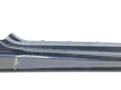 BMW 8041198 3 Convertible (E93) 2013 Garniture de seuil  right side - Image 1