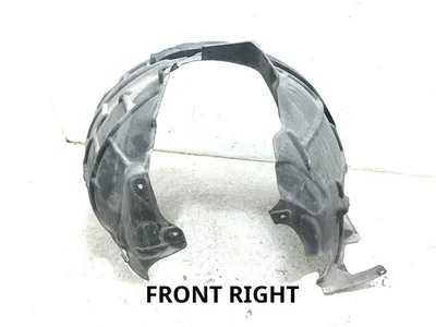 Audi Q8 e-tron 2024 Doublure d'aile Right Front - Image 1