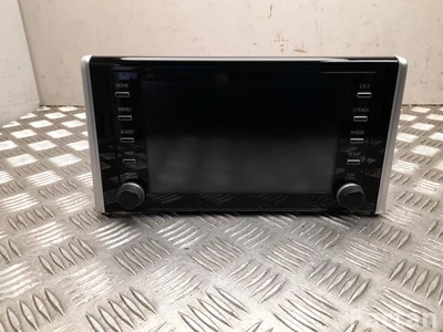 Toyota 86140-42C20 / 8614042C20 RAV 4 V 2021 Radio z odtwarzaczem CD - Zdjęcie 1