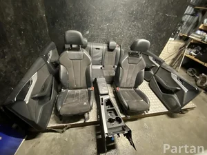 Audi A5 Sportback (F5A) 2017 Set of seats Door panel Armrest 