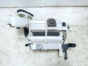 Aston Martin 4G43-18N407-AD, 258944 / 4G4318N407AD, 258944 VIRAGE Volante 2012 Obudowa dmuchawy