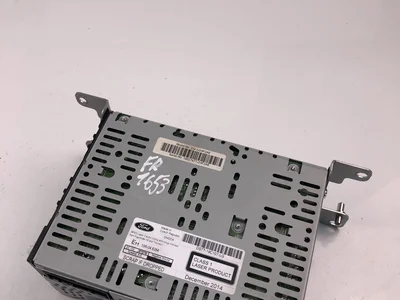 Ford DS7T-19C107-LG / DS7T19C107LG MONDEO V Hatchback 2014 Radio / lecteur CD - Image 1