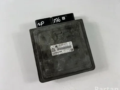 Škoda 03L906023DL FABIA II (542) 2012 Unité de contrôle moteur - Image 1