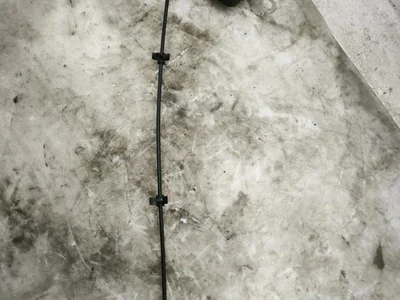 Mercedes-Benz C-CLASS (W205) 2015 Serrure de capot-moteur - Image 1