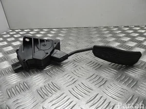 Lexus 78110-33010 / 7811033010 RX (_L1_) 2009 Pédale d'accélérateur