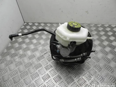 BMW 6872135 3 (F30, F80) 2013 Maître-cylindre de frein - Image 1