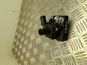 Audi 5Q0965567N A1 Sportback 2023 Pompe à eau supplémentaire