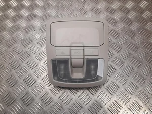 Ssangyong 77670-34000 / 7767034000 Tivoli Grand 2022 Lumière intérieure