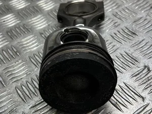 BMW 11257812585, 11257812596, 11248508023 5 (F10) 2013 Piston