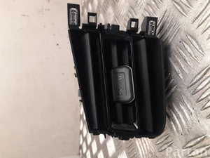 Volkswagen 57L 819 703 / 57L819703 Tayron 2025 Orlaidė kairė priekis