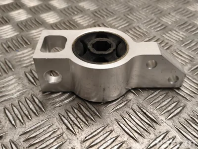 Audi 3476201, 1K0199231J A3 (8P1) 2012 Gummimetall-Lager - Bild 1