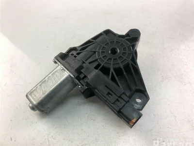 Mercedes-Benz A2469063200 B-CLASS (W246, W242) 2015 Motor para subida de ventanas - Imagen 1