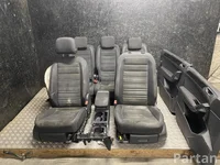 Gebrauchtes Original Volkswagen TOURAN (5T1) 2017 Sitze komplett Türverkleidung Armlehne