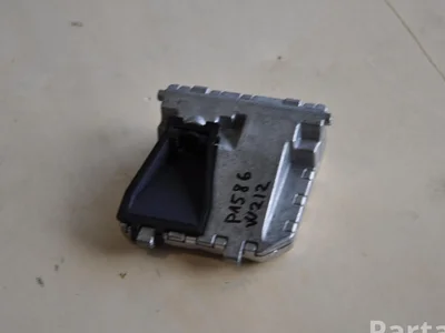 Mercedes-Benz A0009058000 E-CLASS (W212) 2011 Capteur caméra / radar - Image 1