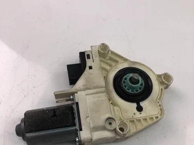 Audi 4F0959801D A6 (4F2, C6) 2009 Motor para subida de ventanas - Imagen 1