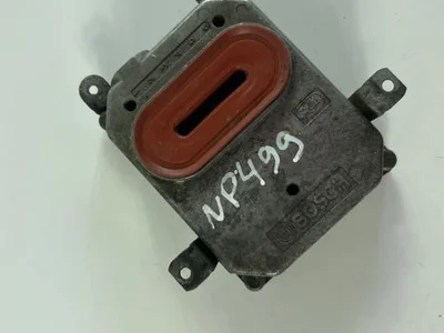 BMW 1307329023 7 (E38) 2000 Unité de commande électronique pour le contrôle de la portée des phares - Image 1