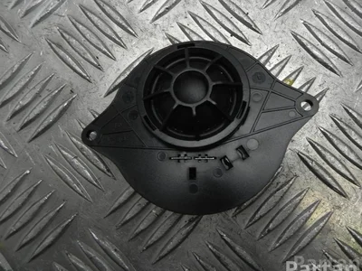 Audi 8W0 035 399 / 8W0035399 A4 Avant (8W5, B9) 2016 Haut-parleur haute fréquence - Image 1