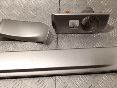 Dodge X70005302SM, X70004801SM, / X70005302SM, X70004801SM DURANGO (WD) 2015 Cadre Tableau de bord - Image 1