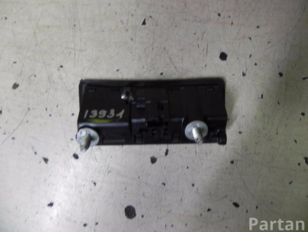 AUDI 5N0 827 566 B / 5N0827566B A4 (8K2, B8) 2008 Tailgate Handle