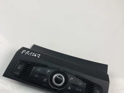 Audi 8K1820043AN A4 (8K2, B8) 2011 Contrôle automatique de la climatisation - Image 1