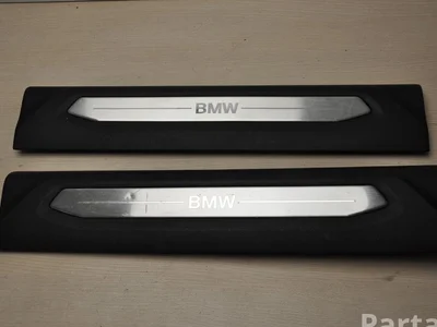 BMW 7489947 2' F44 Gran Coupé 2021 Garniture de seuil  complect - Image 1