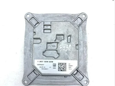 Maserati 1307329228 QUATTROPORTE V 2011 Moduł oświetlenia ECU - Zdjęcie 1