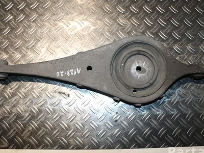 Volvo XC60 2010 Galinė  Apatinė šakė - Nuotrauka 1