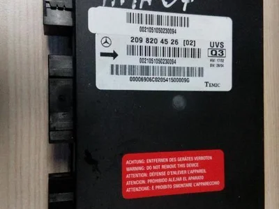 Mercedes-Benz A 209 820 45 26 / A2098204526 CLK Convertible (A209) 2005 unité de contrôle - Image 1