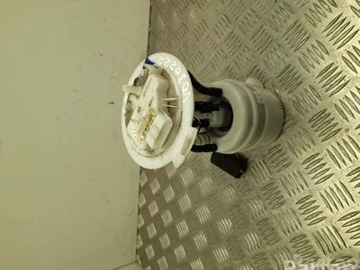 Nissan 172028978R JUKE (F16) 2021 Unité d'alimentation en carburant - Image 1