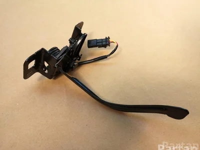 Opel 42595596 INSIGNIA B Sports Tourer (Z18) 2022 Couvert de moteur - Image 1