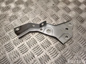 Renault 631406249R MEGANE E 2023 Bracket for wing Right