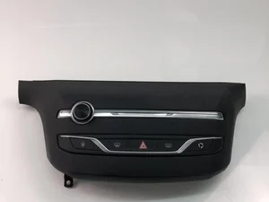 Peugeot 96777660ZD 308 II 2016 Contrôle automatique de la climatisation