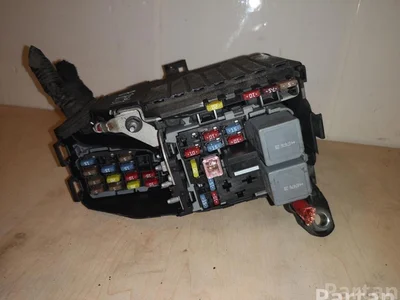 Volvo 6G9T-14A067-CA / 6G9T14A067CA XC60 2009 Boîte à fusibles - Image 1